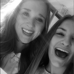 Meet your Posher, Jayci